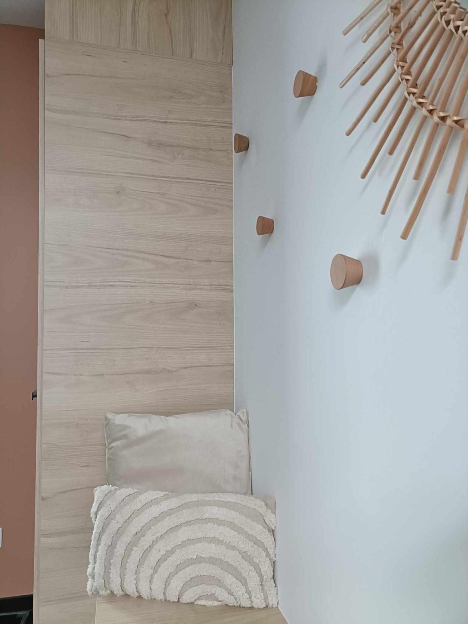 Le Studio La Louvière Екстериор снимка