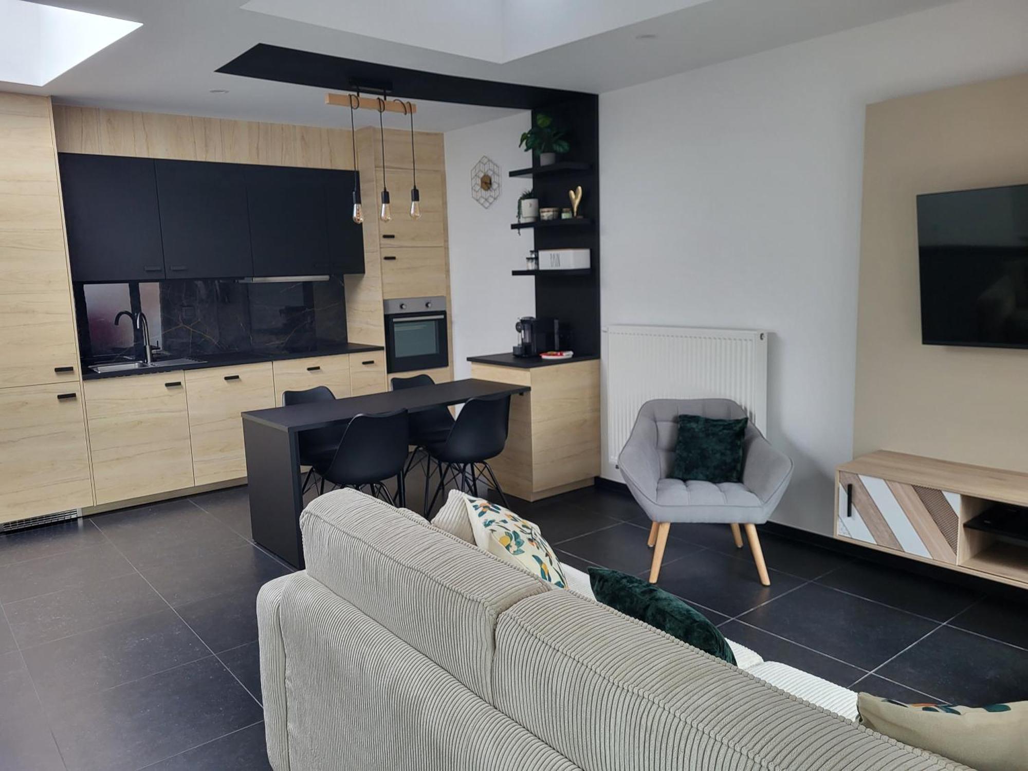 Le Studio La Louvière Екстериор снимка